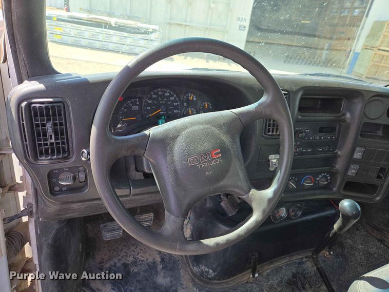 image for item DP8939 2005 GMC C6500 dump flatbed truck