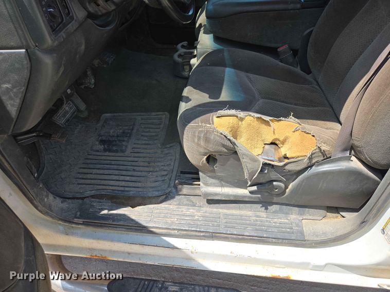 image for item DP8955 2005 Chevrolet Sierra 1500 Ext. Cab pickup truck