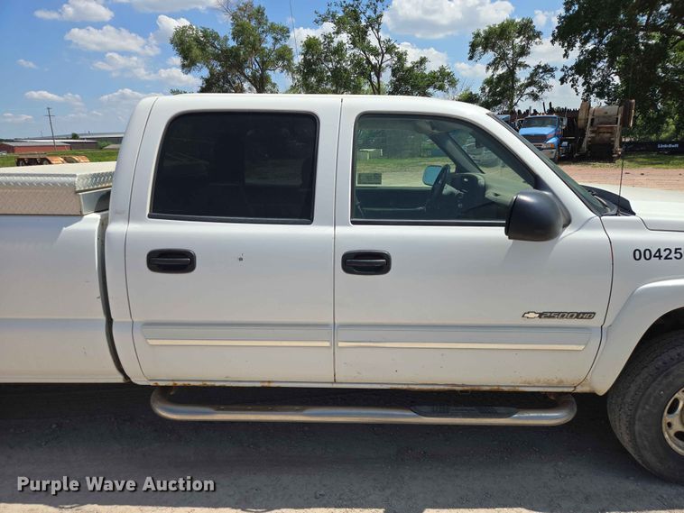 image for item DP8955 2005 Chevrolet Sierra 1500 Ext. Cab pickup truck