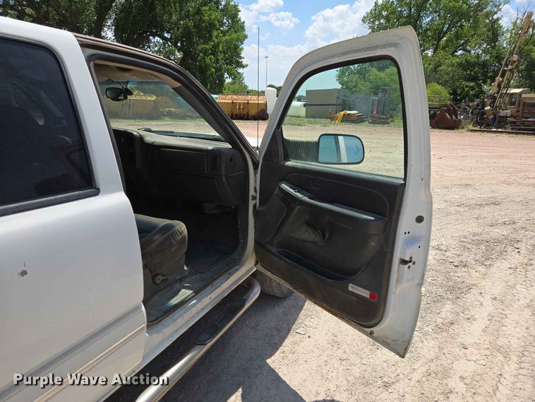 image for item DP8955 2005 Chevrolet Sierra 1500 Ext. Cab pickup truck