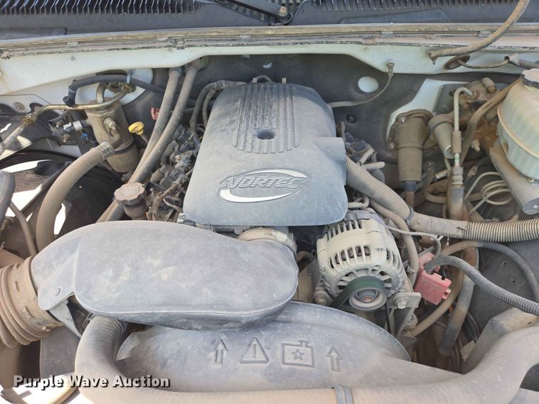 image for item DP8955 2005 Chevrolet Sierra 1500 Ext. Cab pickup truck