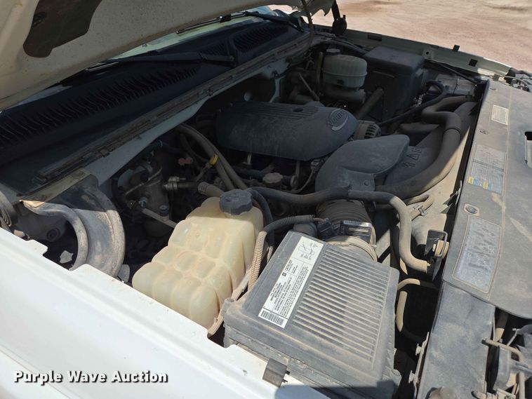 image for item DP8955 2005 Chevrolet Sierra 1500 Ext. Cab pickup truck