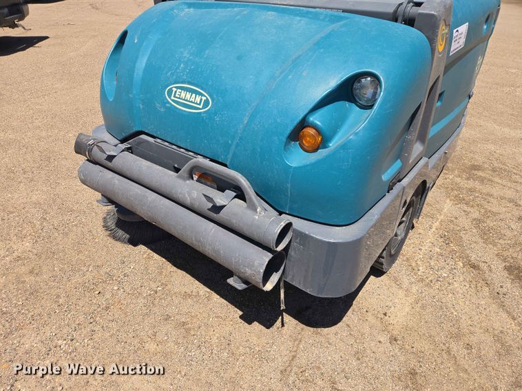 image for item DP8972 Tenant S30 sweeper