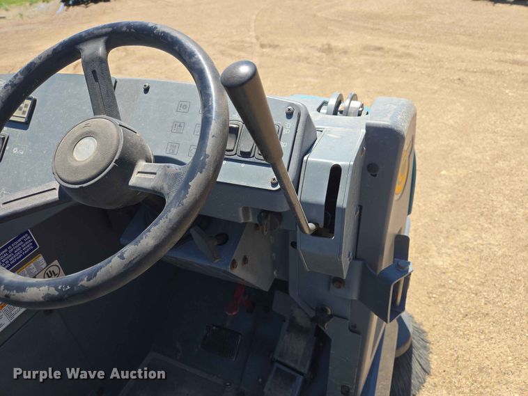 image for item DP8972 Tenant S30 sweeper