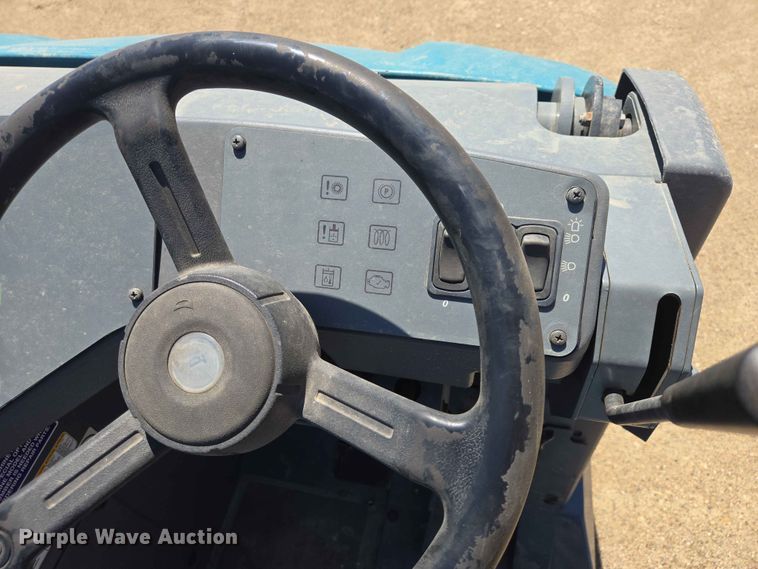 image for item DP8972 Tenant S30 sweeper