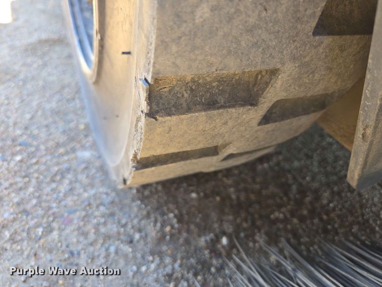 image for item DP8972 Tenant S30 sweeper