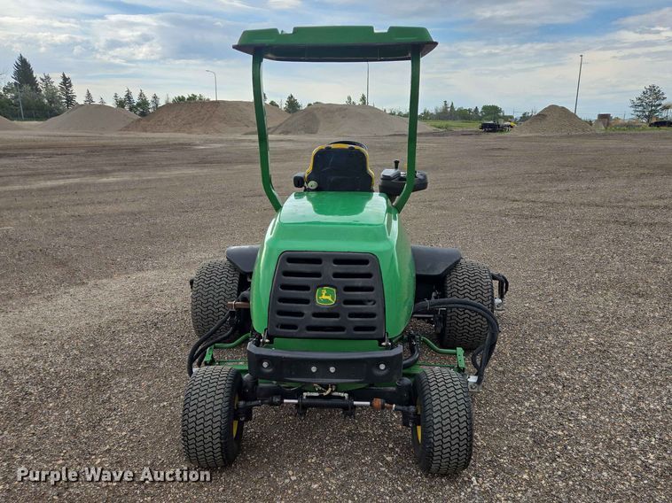 image for item DP8976 2013 John Deere 7500 PCFM reel mower