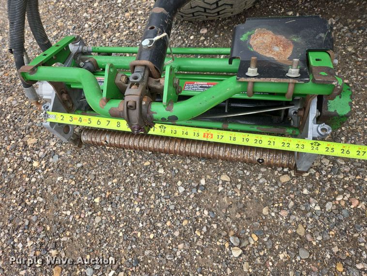 image for item DP8976 2013 John Deere 7500 PCFM reel mower