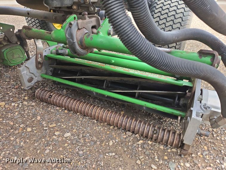 image for item DP8976 2013 John Deere 7500 PCFM reel mower