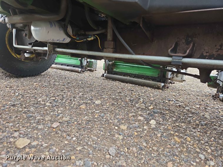 image for item DP8976 2013 John Deere 7500 PCFM reel mower