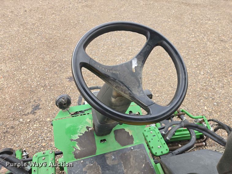 image for item DP8976 2013 John Deere 7500 PCFM reel mower
