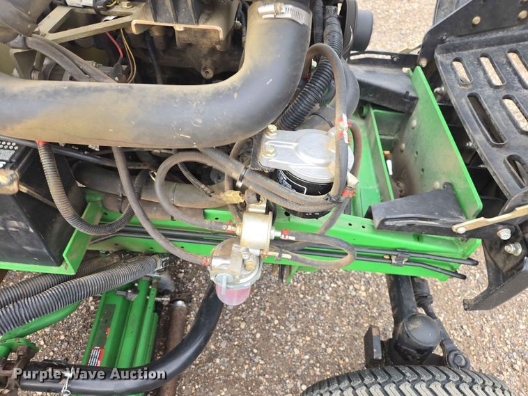 image for item DP8976 2013 John Deere 7500 PCFM reel mower