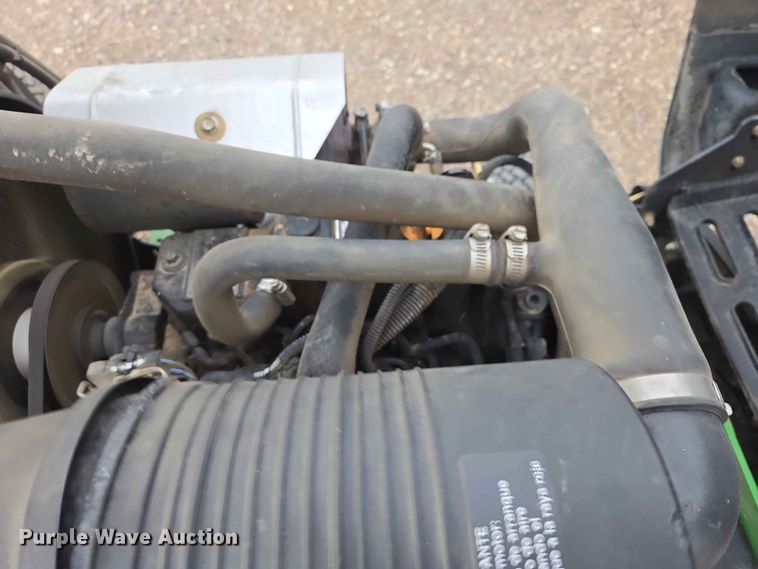image for item DP8976 2013 John Deere 7500 PCFM reel mower