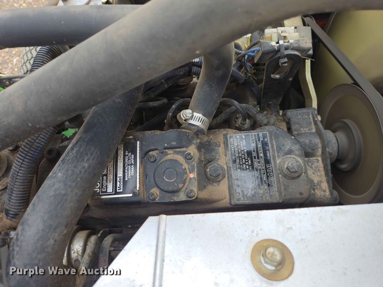 image for item DP8976 2013 John Deere 7500 PCFM reel mower