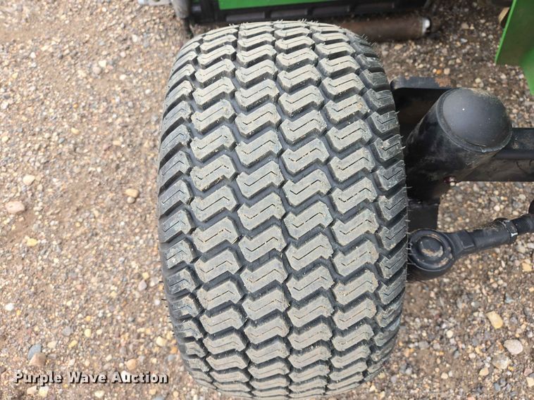 image for item DP8976 2013 John Deere 7500 PCFM reel mower