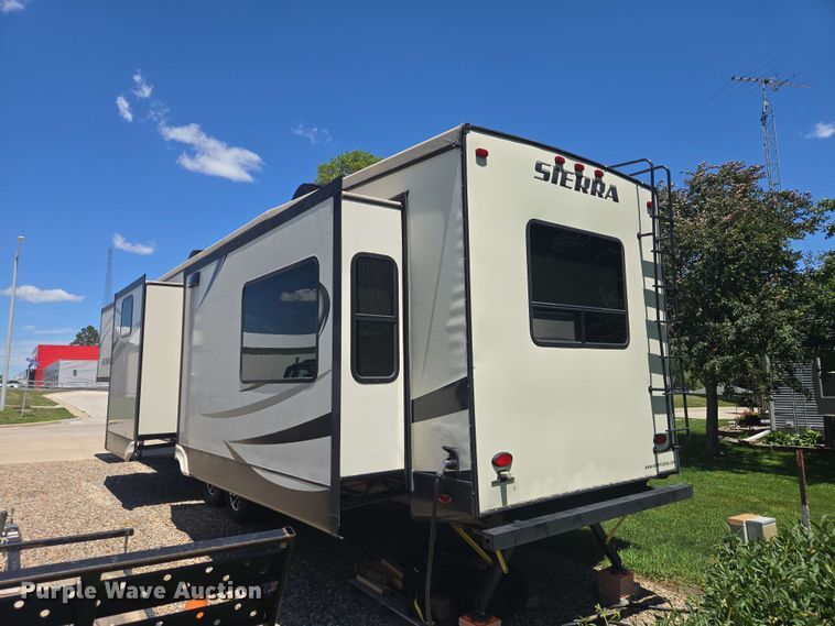 image for item DP8980 2017 Forest River Sierra camper