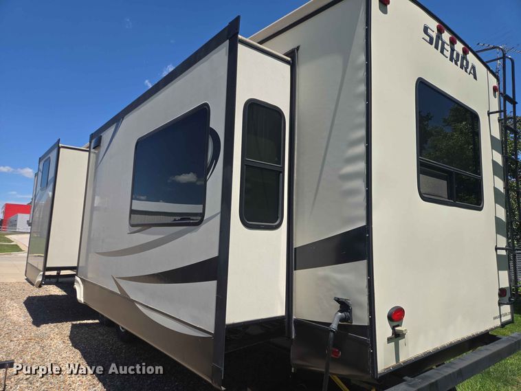 image for item DP8980 2017 Forest River Sierra camper