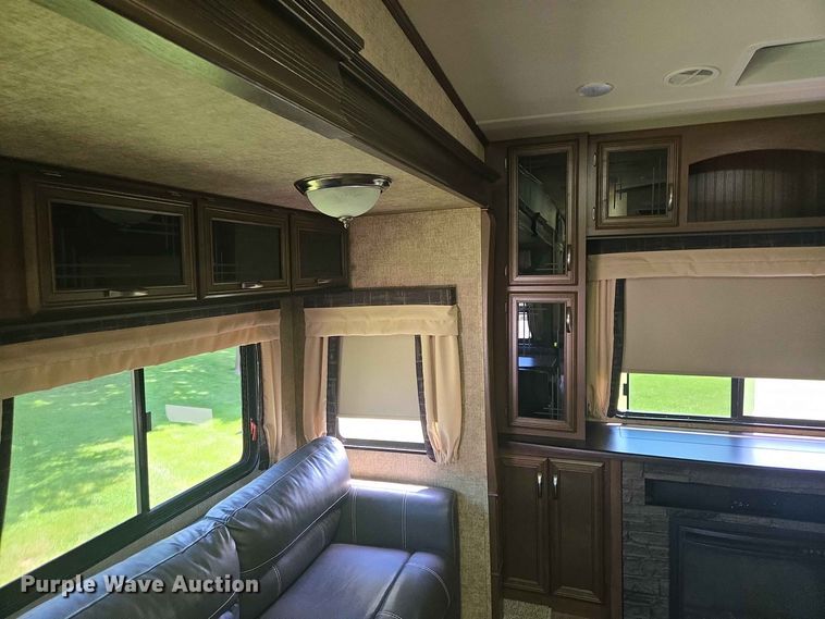 image for item DP8980 2017 Forest River Sierra camper