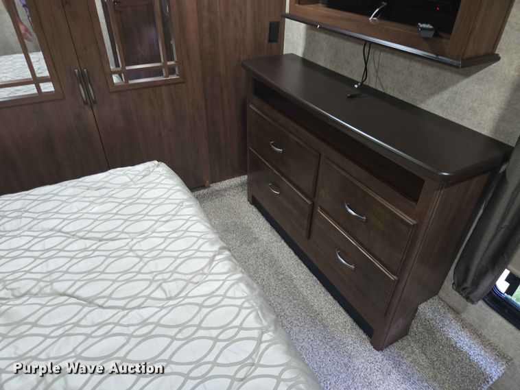 image for item DP8980 2017 Forest River Sierra camper