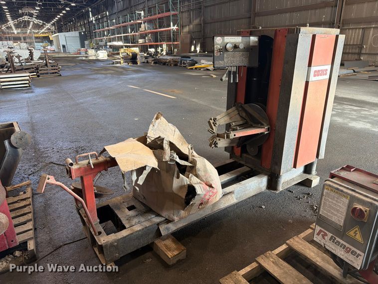 image for item DQ7772 Wheel and tire machines