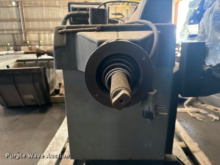 image for item DQ7772 Wheel and tire machines