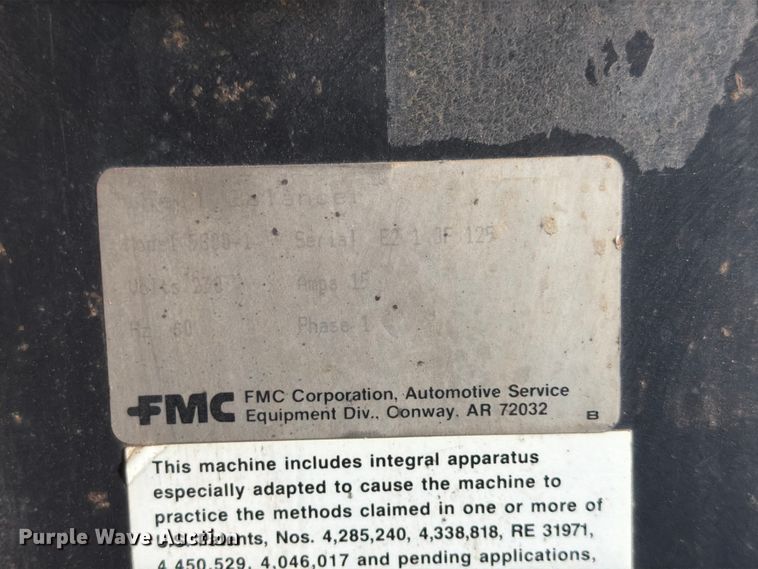 image for item DQ7772 Wheel and tire machines