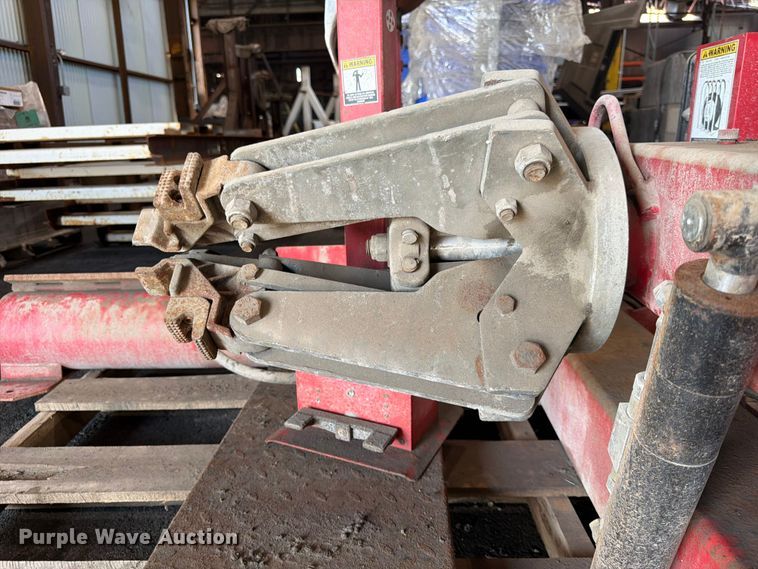 image for item DQ7772 Wheel and tire machines