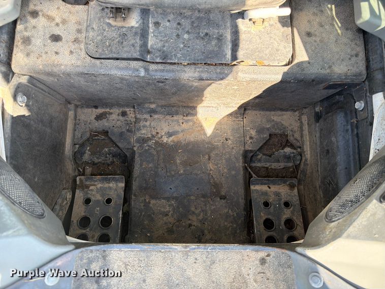 image for item DQ7846 2021 Bobcat T870 tracked skid steer loader