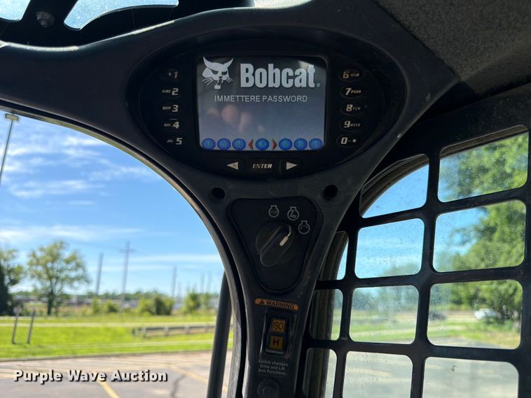 image for item DQ7846 2021 Bobcat T870 tracked skid steer loader