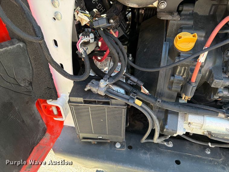 image for item DQ7846 2021 Bobcat T870 tracked skid steer loader