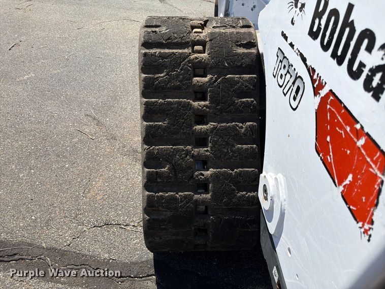 image for item DQ7846 2021 Bobcat T870 tracked skid steer loader