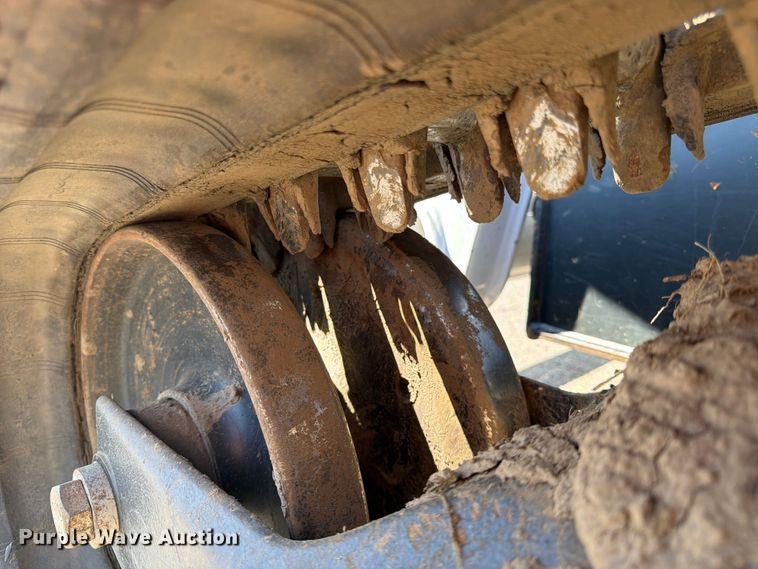 image for item DQ7846 2021 Bobcat T870 tracked skid steer loader
