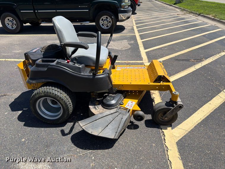 image for item DQ7849 2017 Hustler 936492 ZTR lawn mower