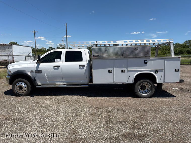 image for item DQ7850 2017 RAM 5500 utility / service truck