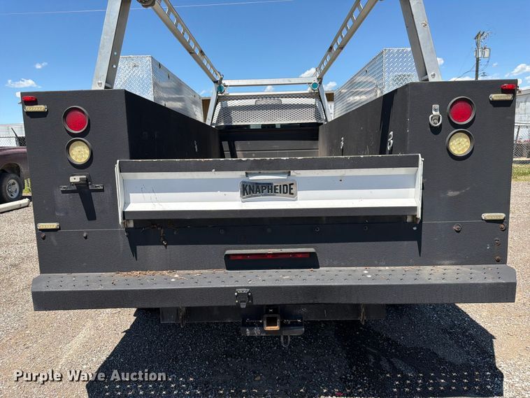 image for item DQ7850 2017 RAM 5500 utility / service truck