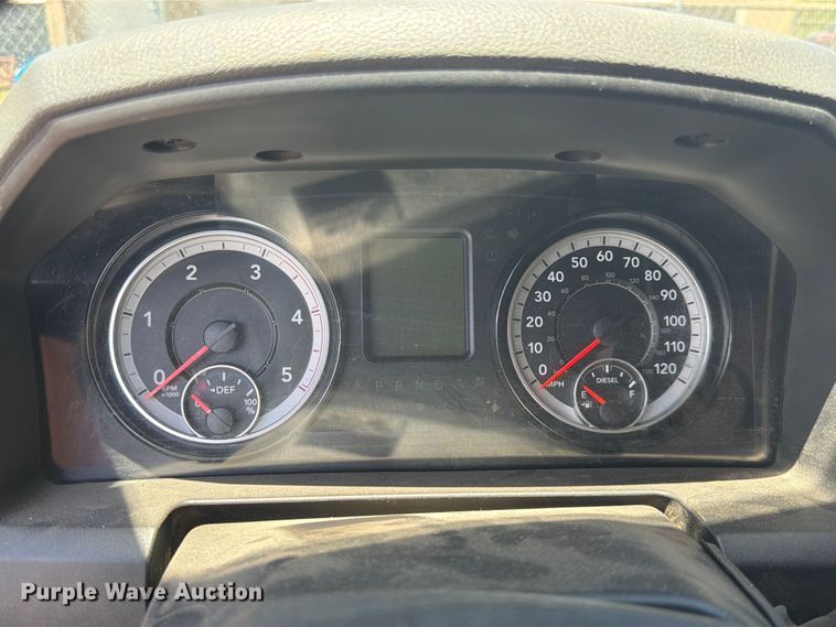 image for item DQ7850 2017 RAM 5500 utility / service truck