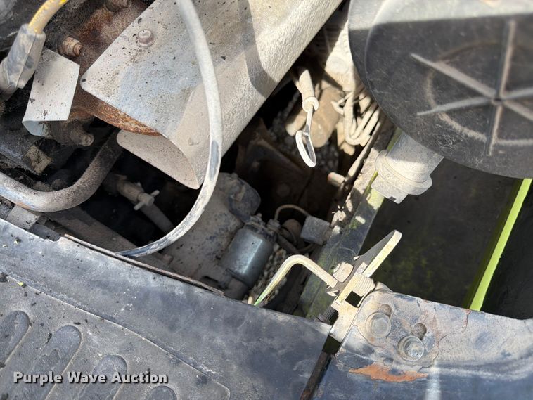 image for item DQ7854 Clark C25L forklift