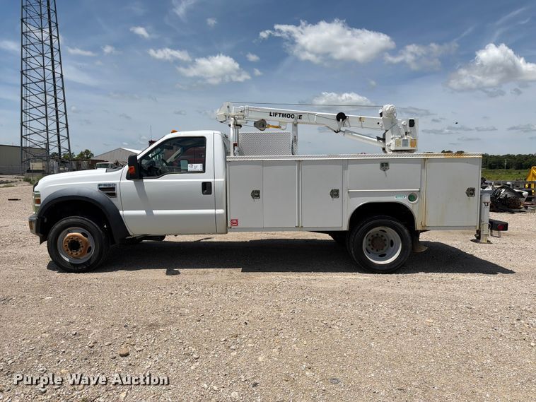 image for item DQ7855 2009 Ford F550 utility / service truck