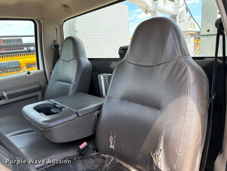 image for item DQ7855 2009 Ford F550 utility / service truck