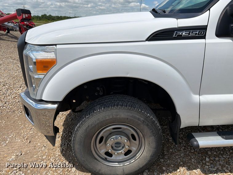image for item DQ7857 2013 Ford F350 Super Duty utility bed pickup truck