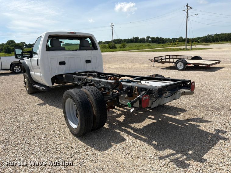 image for item DQ7858 2014 Ford F550 truck cab and chassis