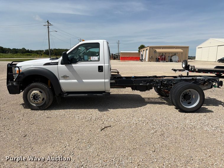 image for item DQ7858 2014 Ford F550 truck cab and chassis