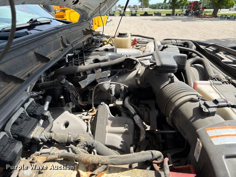 image for item DQ7858 2014 Ford F550 truck cab and chassis