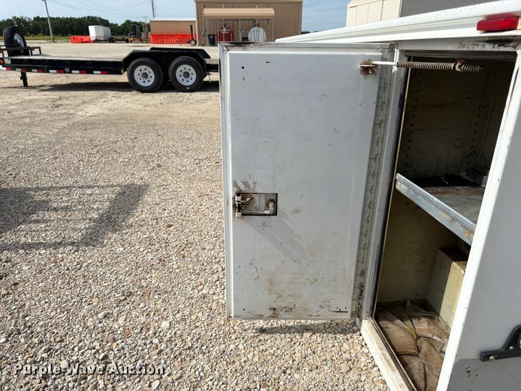 image for item DQ7860 Knapheide 696J1 utility bed