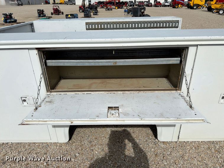 image for item DQ7860 Knapheide 696J1 utility bed