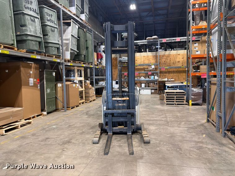 image for item DQ7888 2015 Crown RR5725-35 reach truck