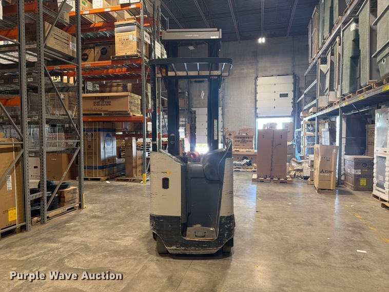 image for item DQ7888 2015 Crown RR5725-35 reach truck