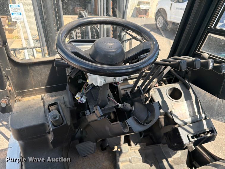 image for item DQ7889 2018 UniCarries MUG1F2A35LV forklift