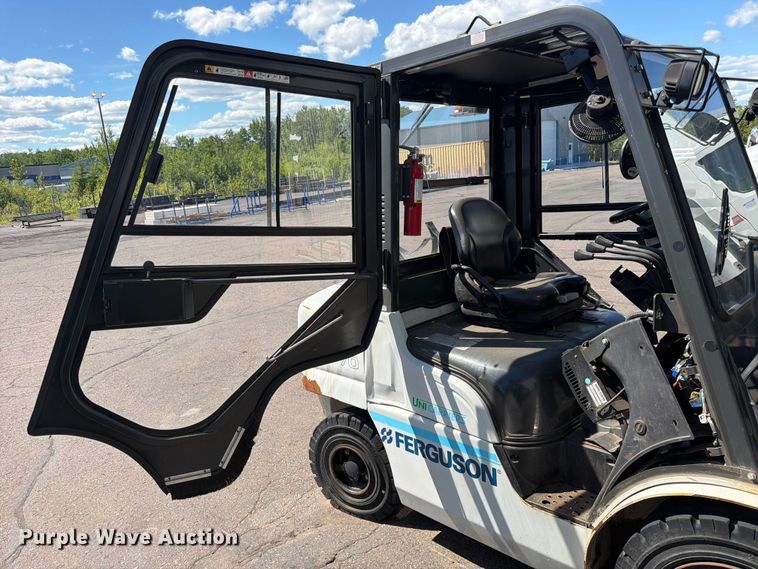 image for item DQ7889 2018 UniCarries MUG1F2A35LV forklift