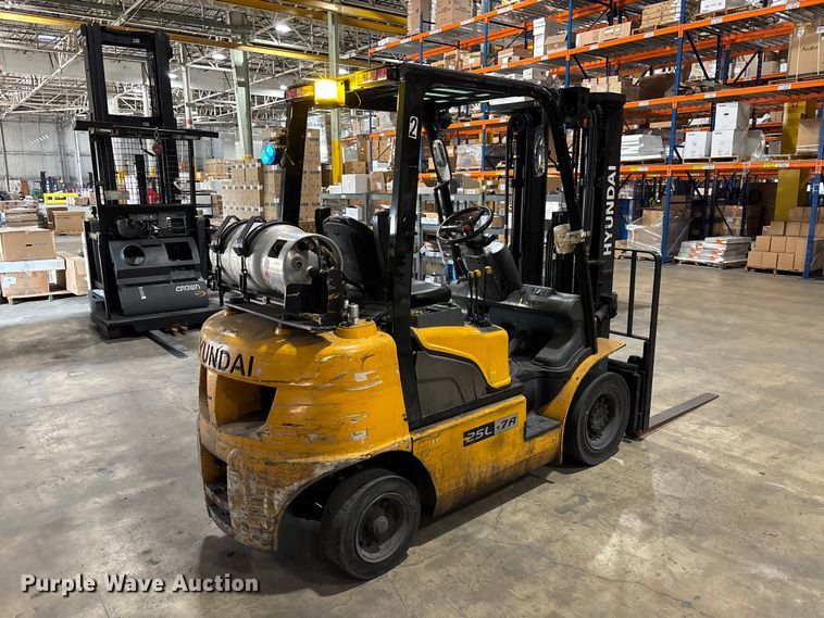 image for item DU6347 2018 Hyundai 25LC-7A forklift